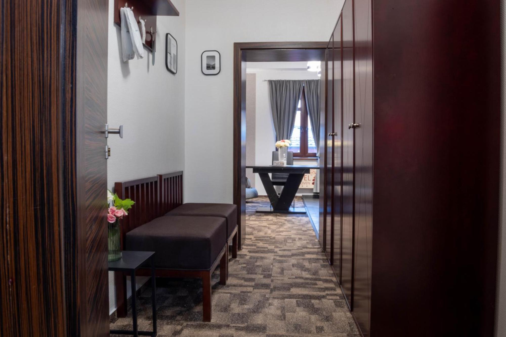 Wellness Hotel Beethoven Chomutov Bagian luar foto