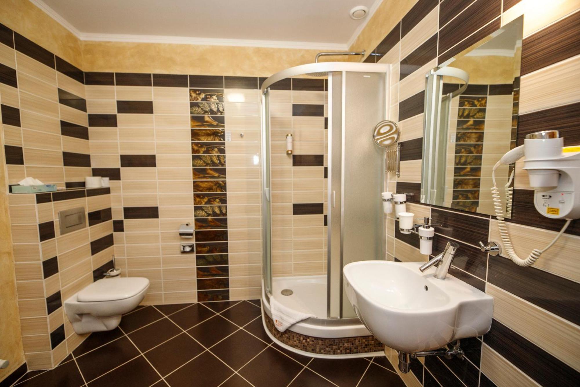 Wellness Hotel Beethoven Chomutov Bagian luar foto